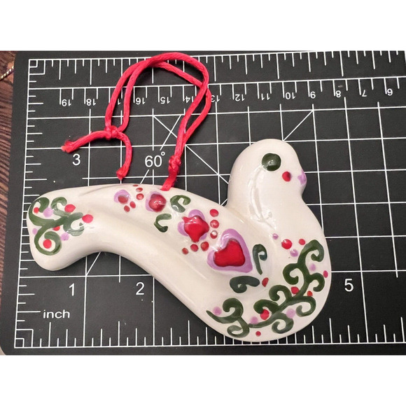 Vintage Ceramic Hand Painted Signed C. Emerson 1983 Bird & Heart Ornament - Picture 4 of 4